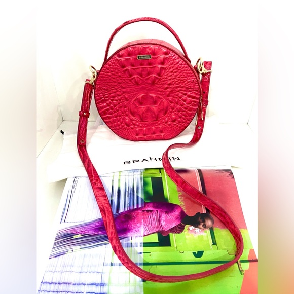 🔥HOST PICK🔥Brahmin Crocodile Embossed Hot Pink Leather “Melbourne” Bag - Picture 3 of 9